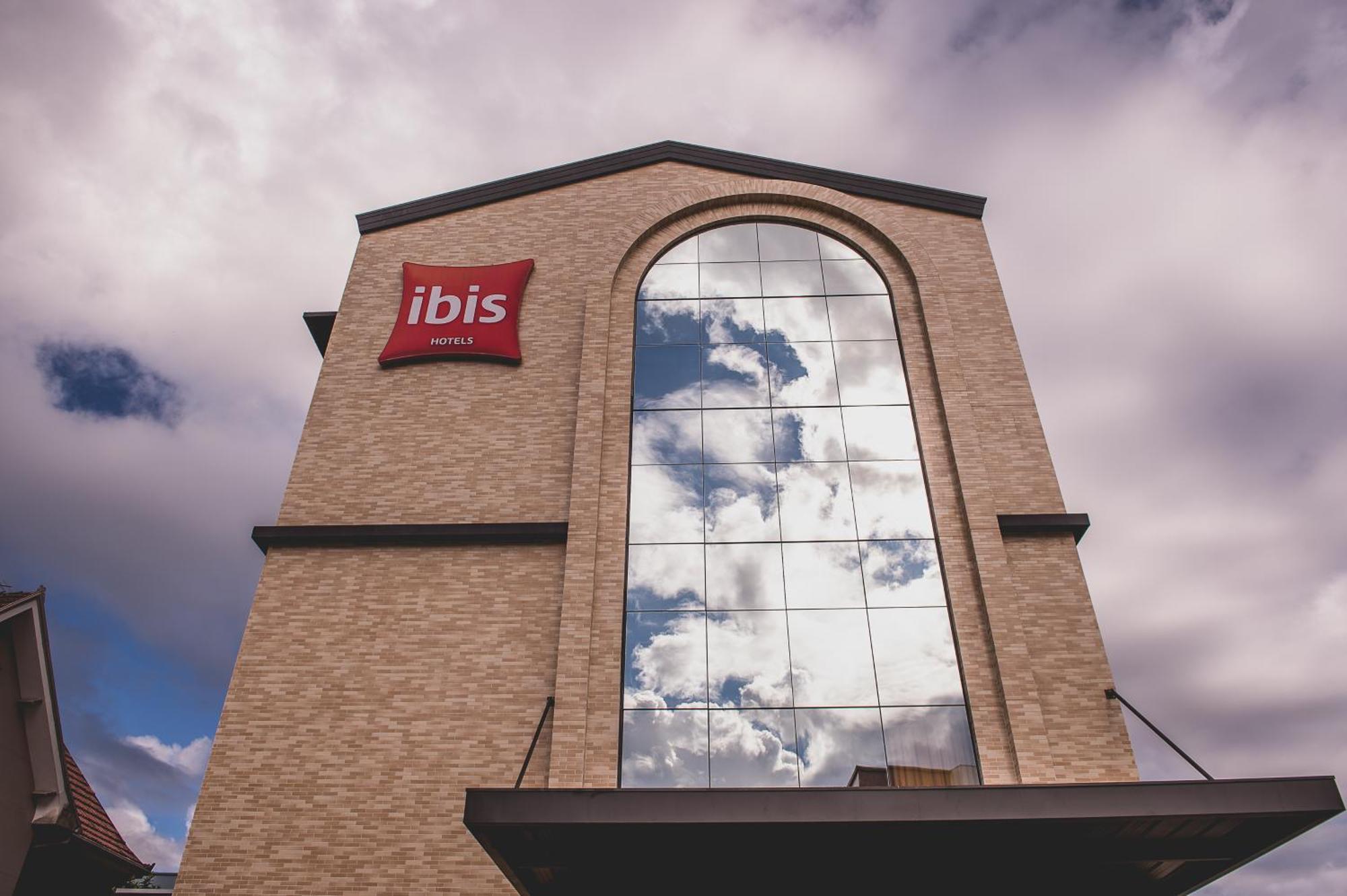 Ibis Карлус-Барбоза Экстерьер фото